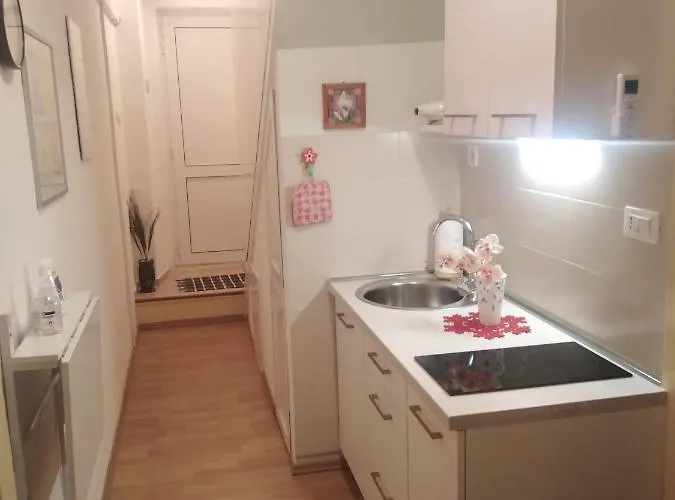 Nada * Povlja (Brac)