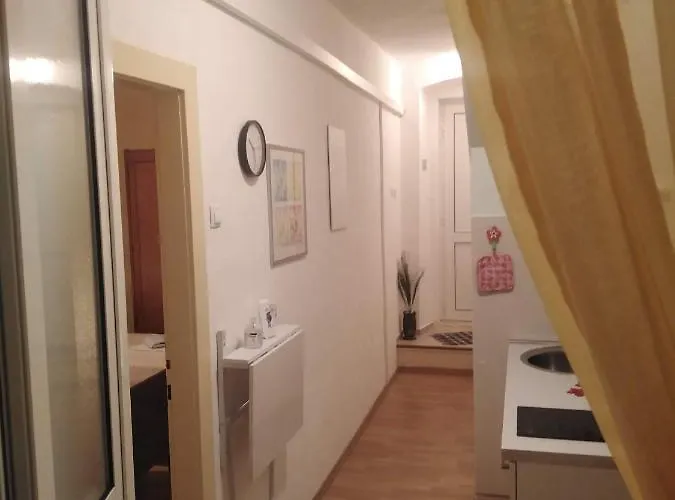 Nada Apartamento Povlja (Brac)